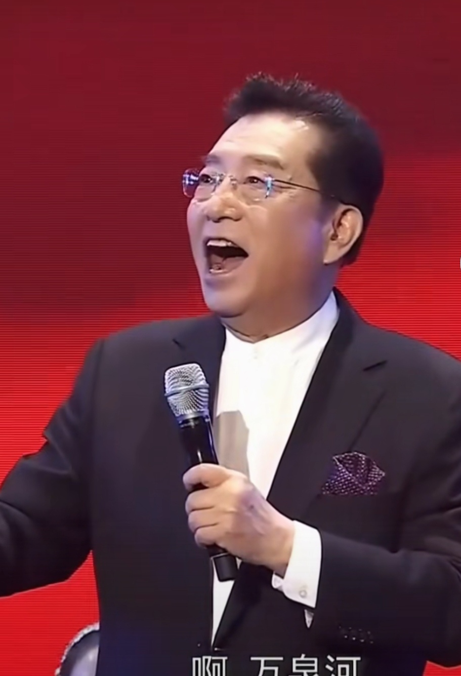 开云体育app-JackeyLove重要时刻战术调整，澳大利亚队带队取胜！观众掌声雷动的简单介绍